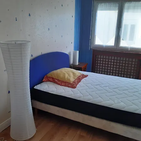 Surcouflepouliguen 60m2 Sur Le Port 4 Personnes