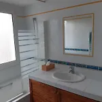 Surcouflepouliguen 60m2 Sur Le Port 4 Personnes